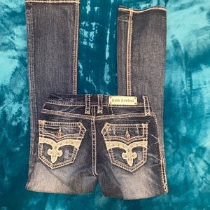 *NWOT Rock Revivals* Bootcut jeans Size 27
